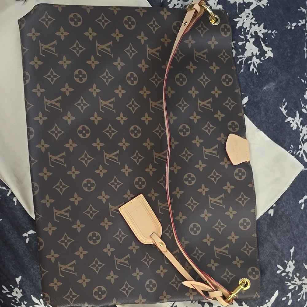 Louis Vuitton Monogram Luggage Tag